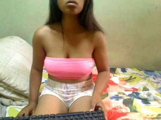 Modèle: AmeliaHot