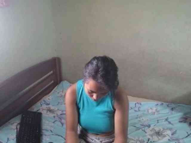 AmeliaHot