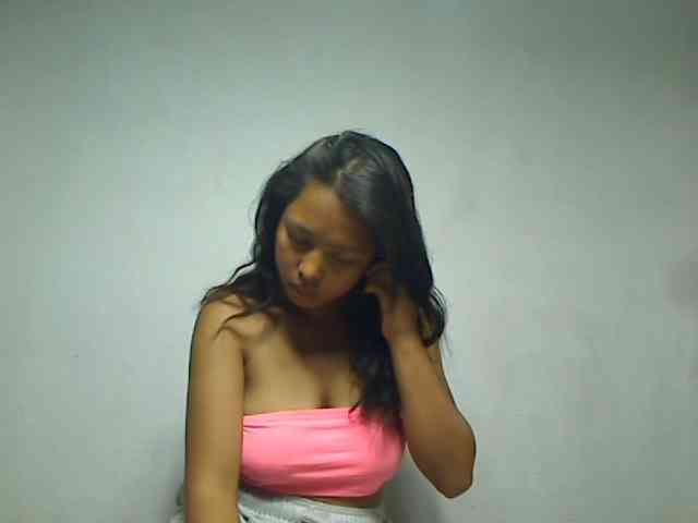 AmeliaHot
