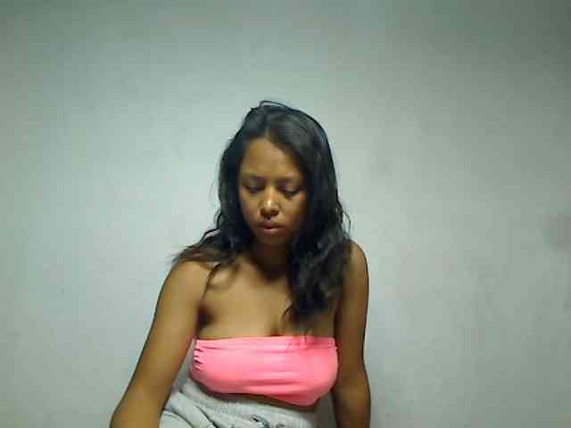 AmeliaHot webcam