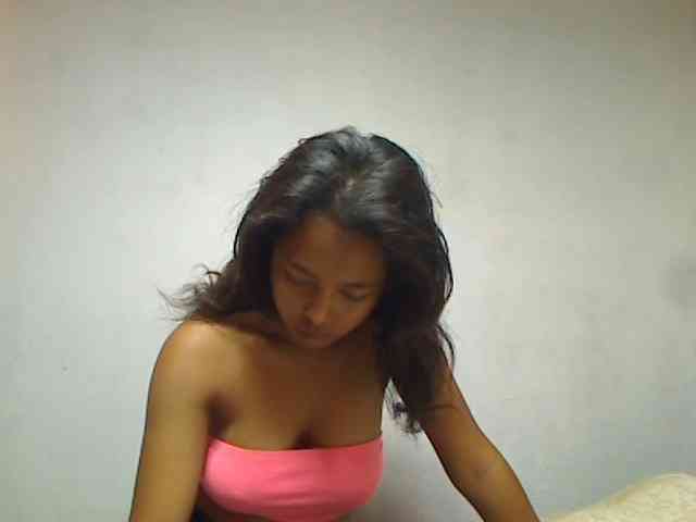 AmeliaHot
