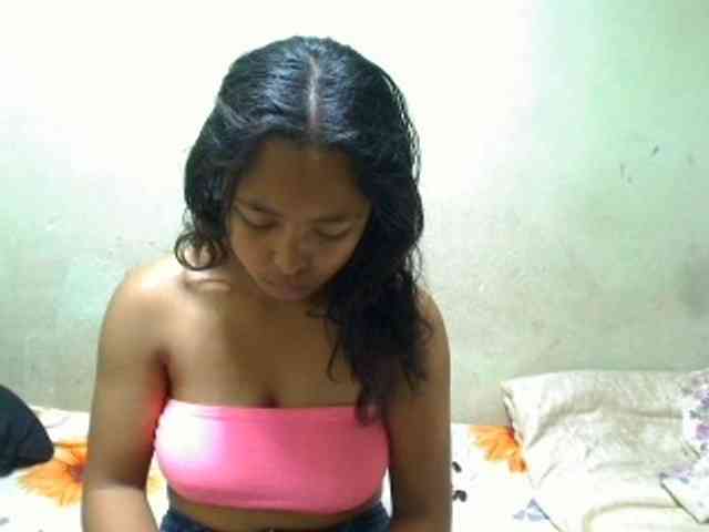 AmeliaHot