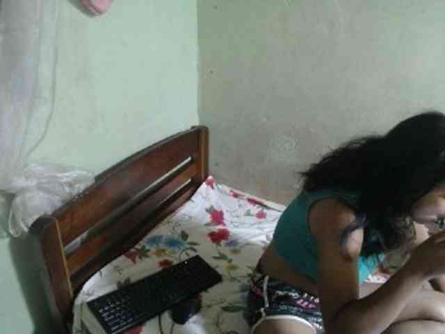 AmeliaHot webcam