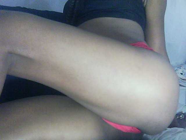 Masivelo live cam on BongaCams