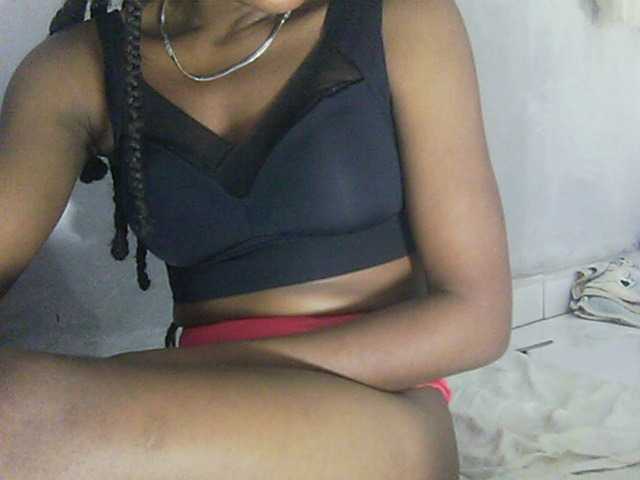 Masivelo live cam on BongaCams