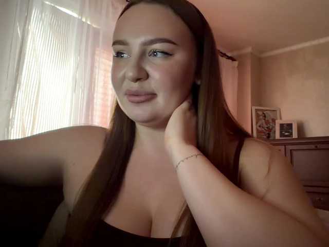 MaureenCardimino live cam on BongaCams