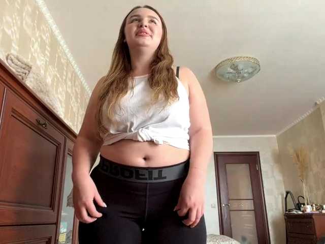 MaureenCardimino live cam on BongaCams