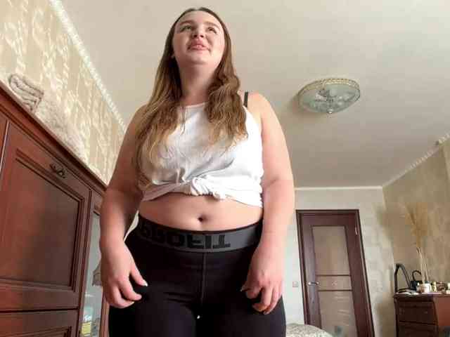 MaureenCardimino webcam