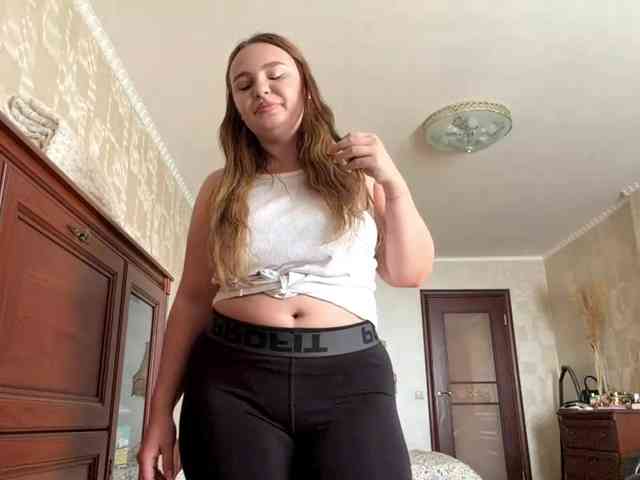 MaureenCardimino webcam