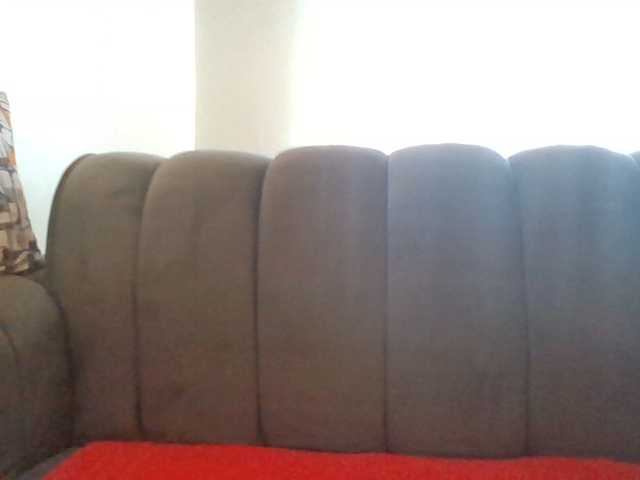 PetiteDivah24 live cam on BongaCams