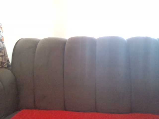 PetiteDivah24 live cam on BongaCams