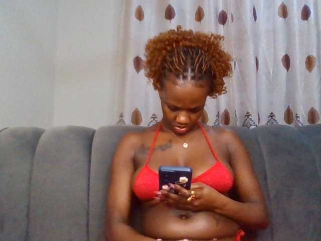 PetiteDivah24