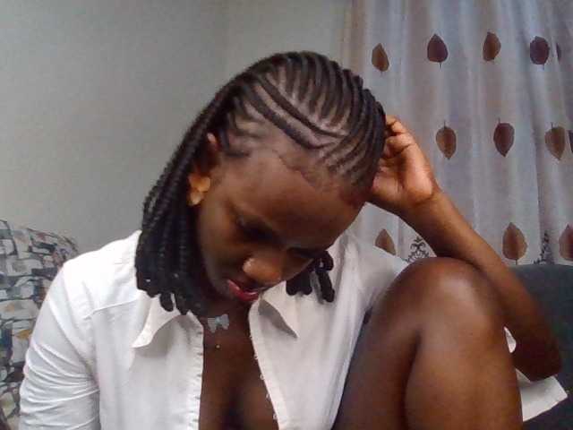 PetiteDivah24