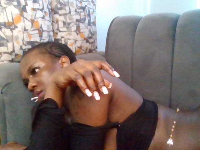 PetiteDivah24