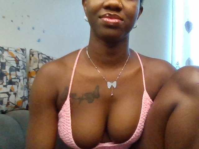 PetiteDivah24