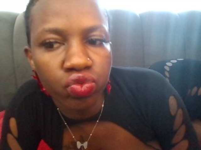 PetiteDivah24