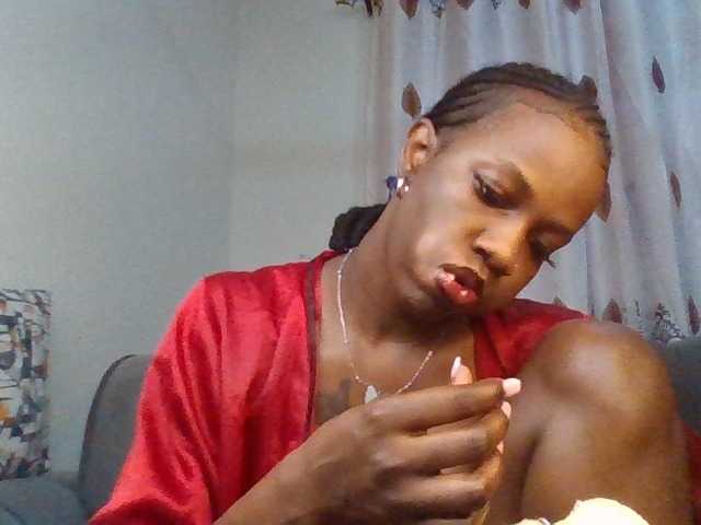 PetiteDivah24