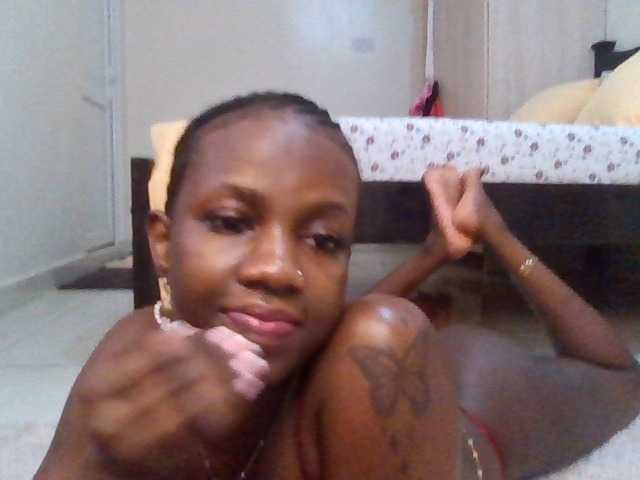 PetiteDivah24