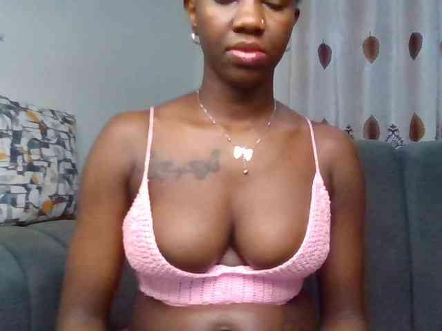PetiteDivah24