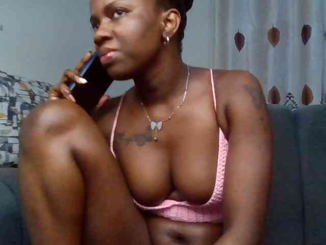 PetiteDivah24