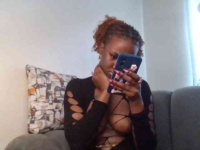 PetiteDivah24 - Girl 