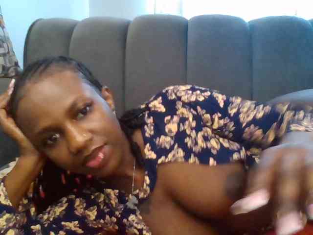 Petitedivah24's live stream