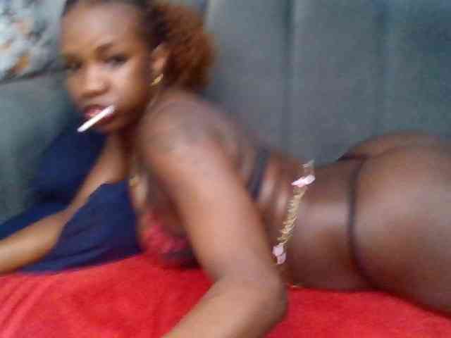 PetiteDivah24