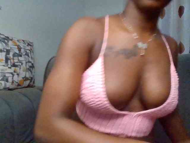 PetiteDivah24
