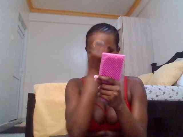 PetiteDivah24