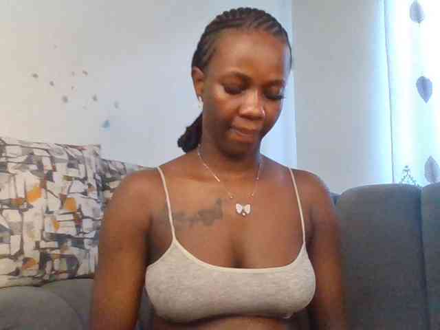 PetiteDivah24 PetiteDivah24