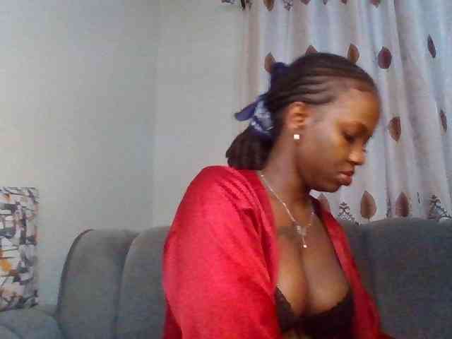 PetiteDivah24