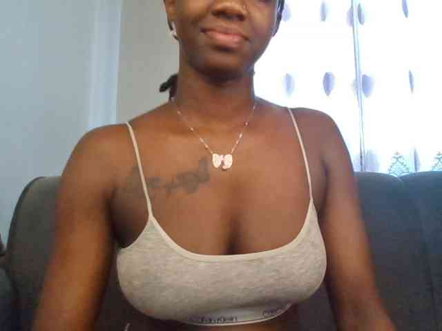 PetiteDivah24