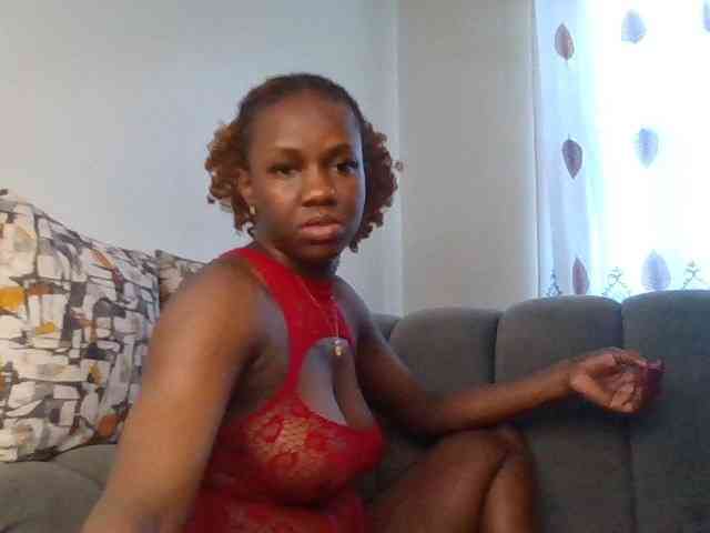PetiteDivah24