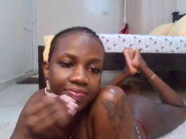 PetiteDivah24