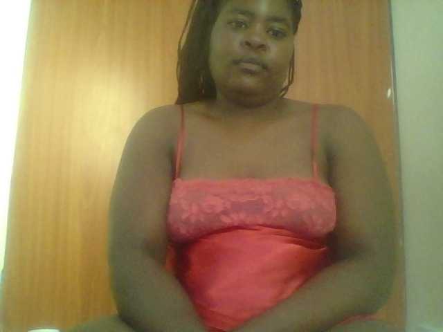 Royalsexy live cam on BongaCams