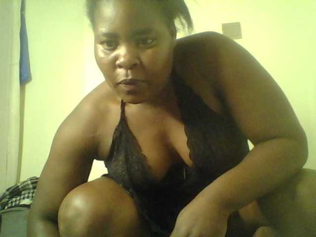 Royalsexy live cam on BongaCams