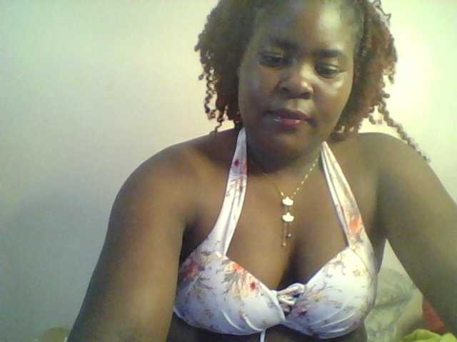 Royalsexy live cam on BongaCams