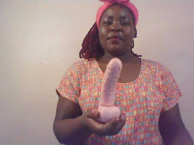 Royalsexy live cam on BongaCams