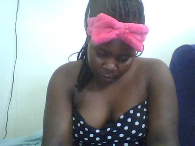 Royalsexy live cam on BongaCams