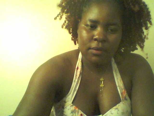 Royalsexy live cam on BongaCams