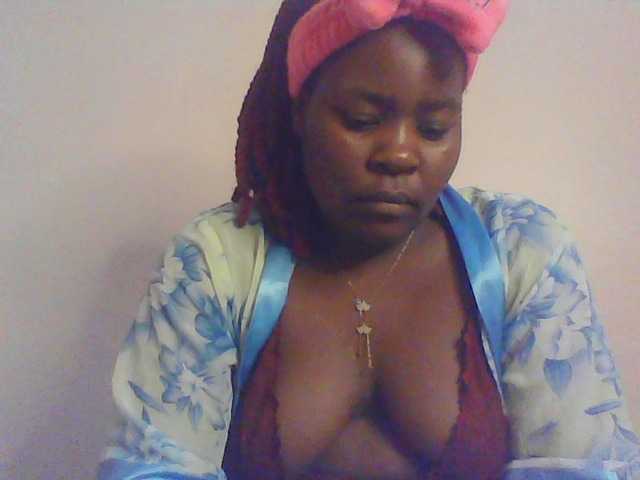Royalsexy live cam preview