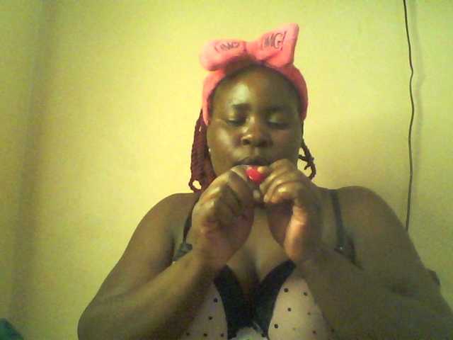 Royalsexy live cam on BongaCams
