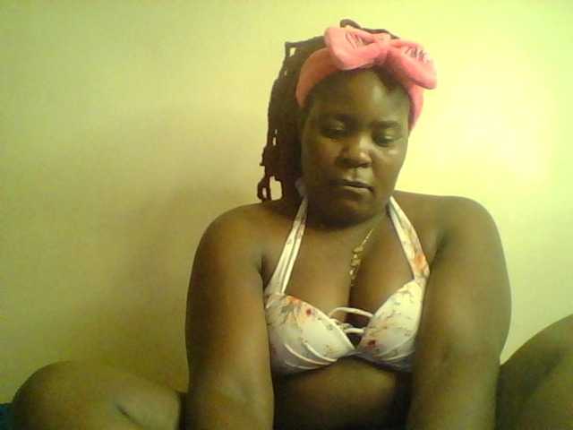 Royalsexy live cam on BongaCams