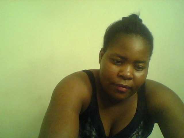 Royalsexy live cam on BongaCams