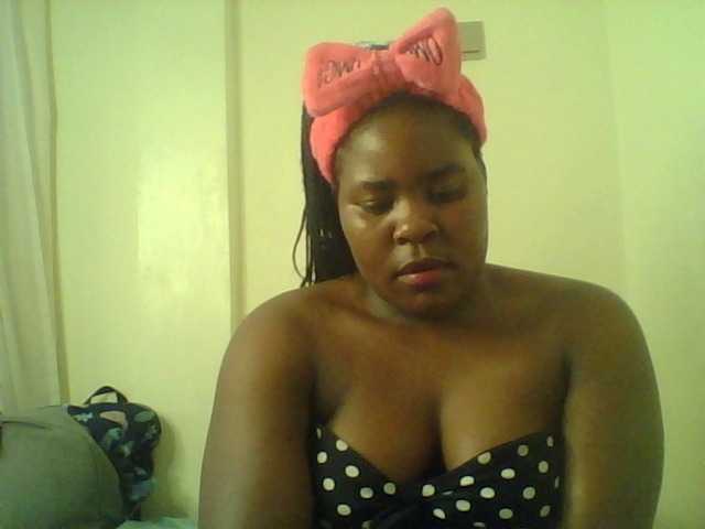 Royalsexy live cam on BongaCams