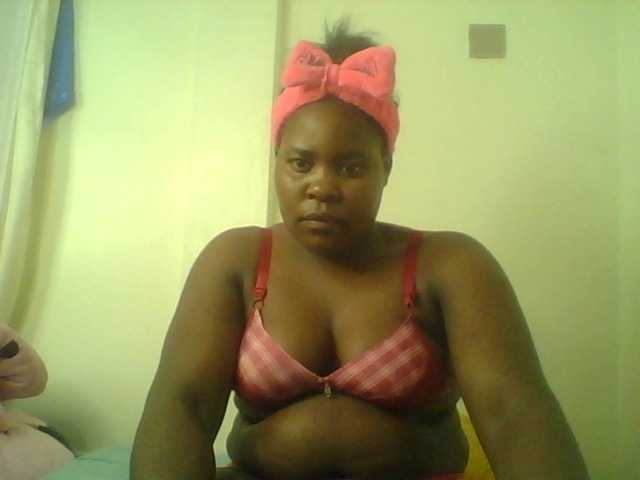 Royalsexy live cam on BongaCams