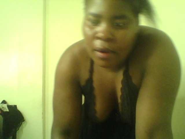 Royalsexy live cam on BongaCams