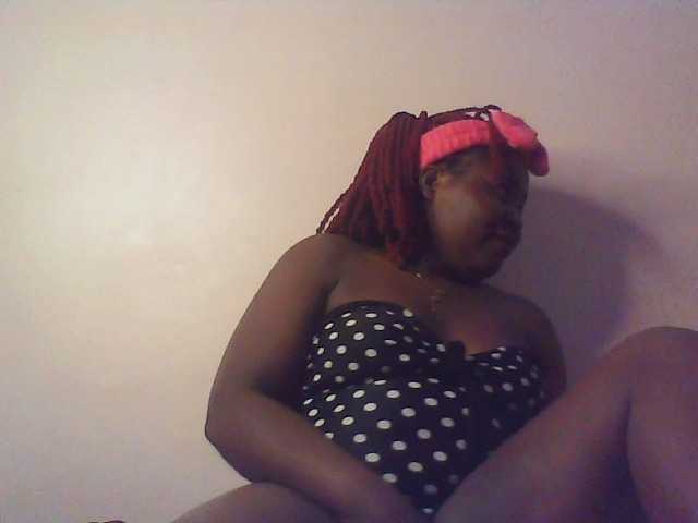 Royalsexy live cam on BongaCams