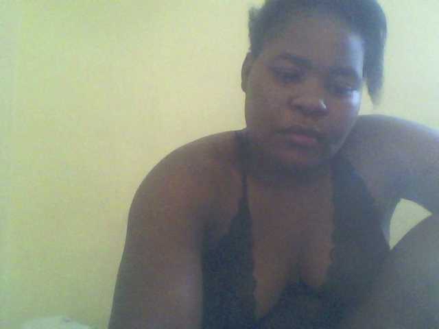 Royalsexy live cam on BongaCams