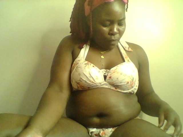 Royalsexy live cam on BongaCams